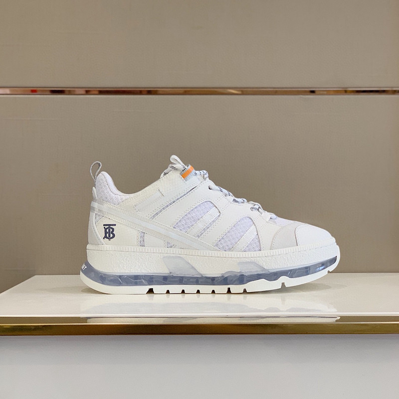 B**rry sneaker