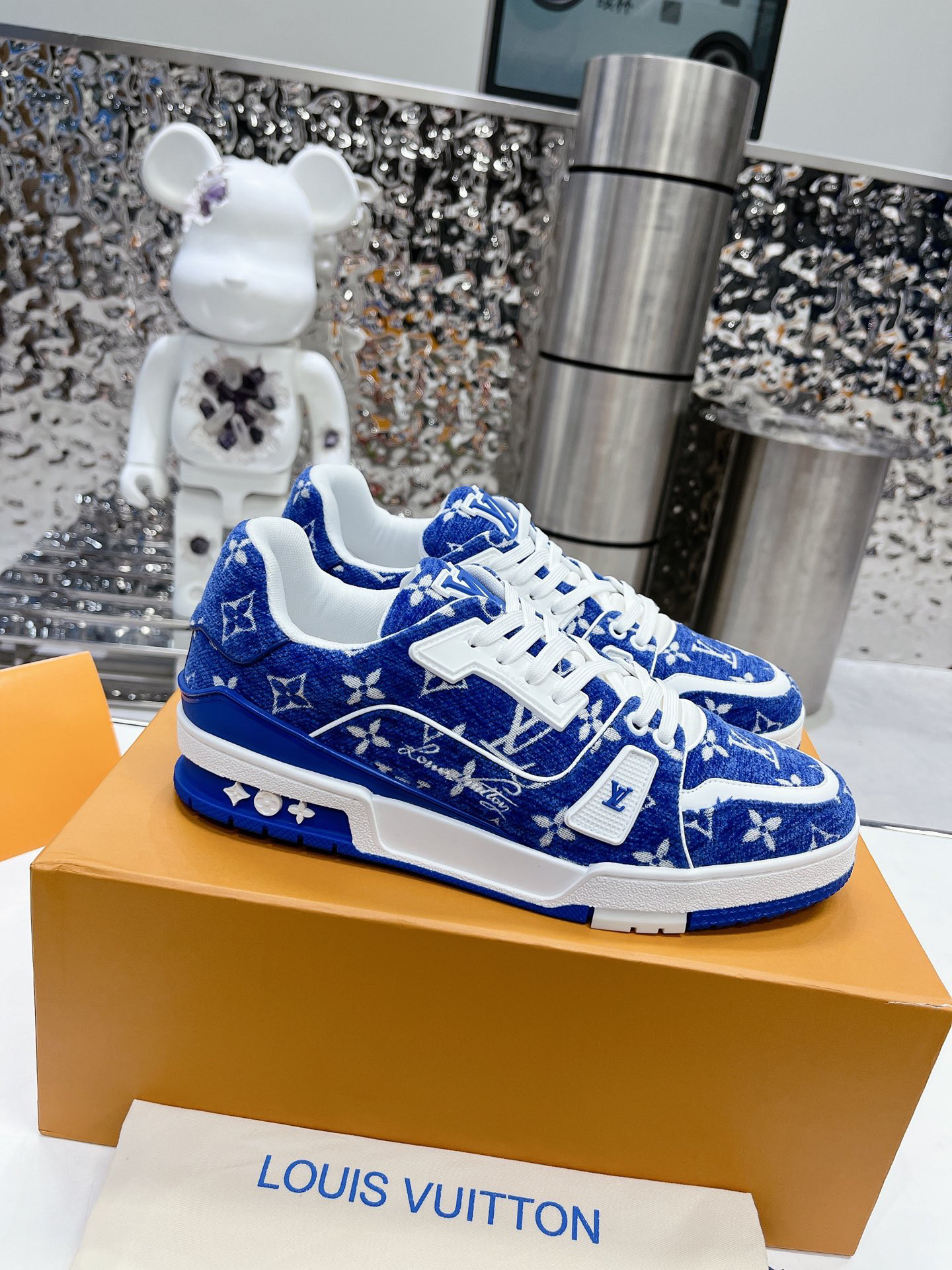 LVT SNEAKERS