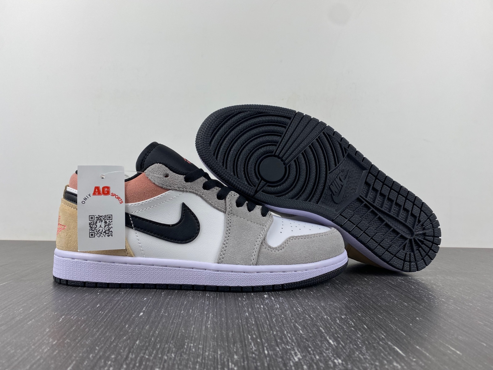 air jordan 1 low “flight club” dx4334-008
