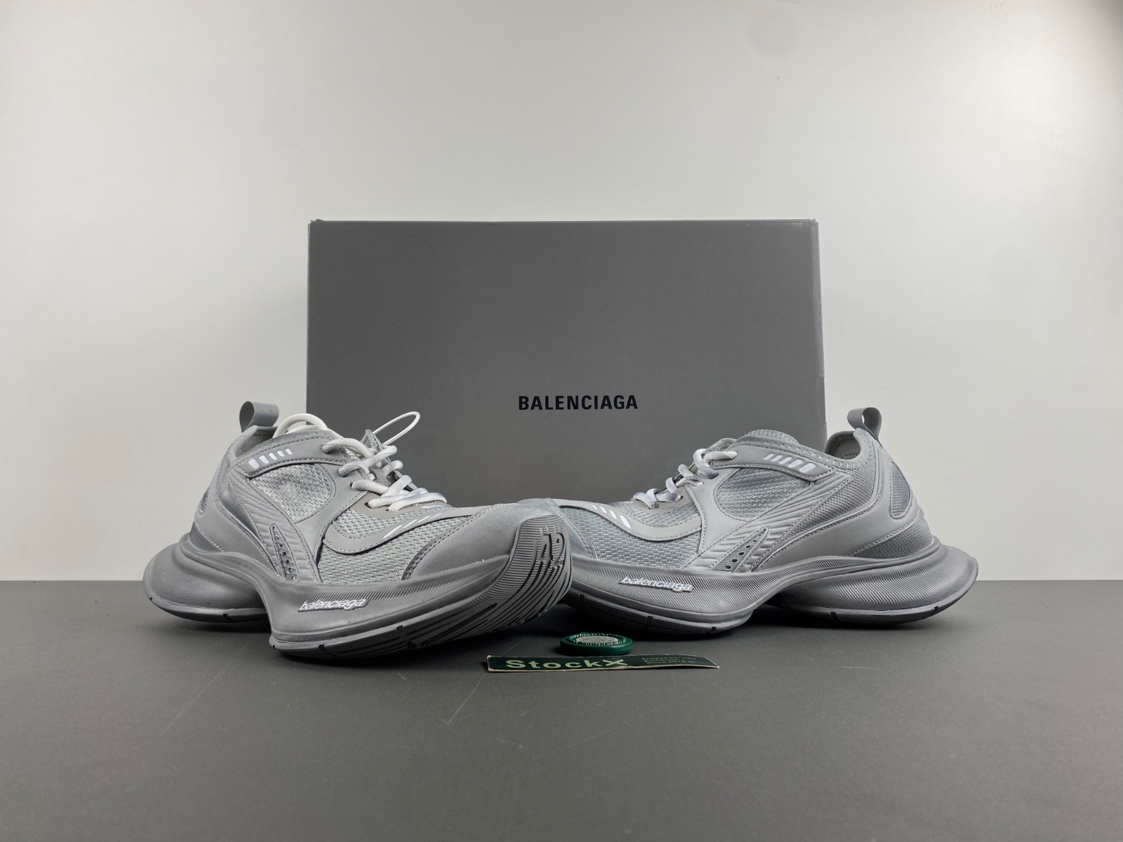 bc xl sneakers