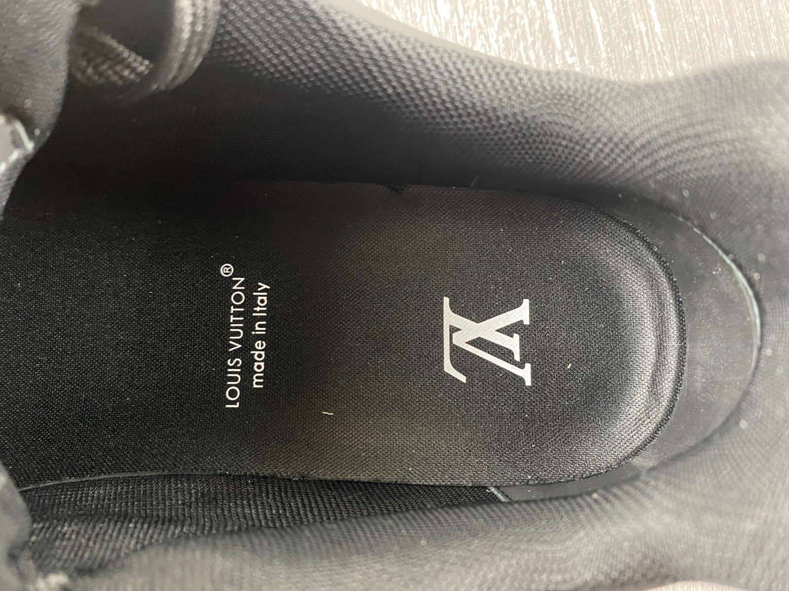 lvt sneakers