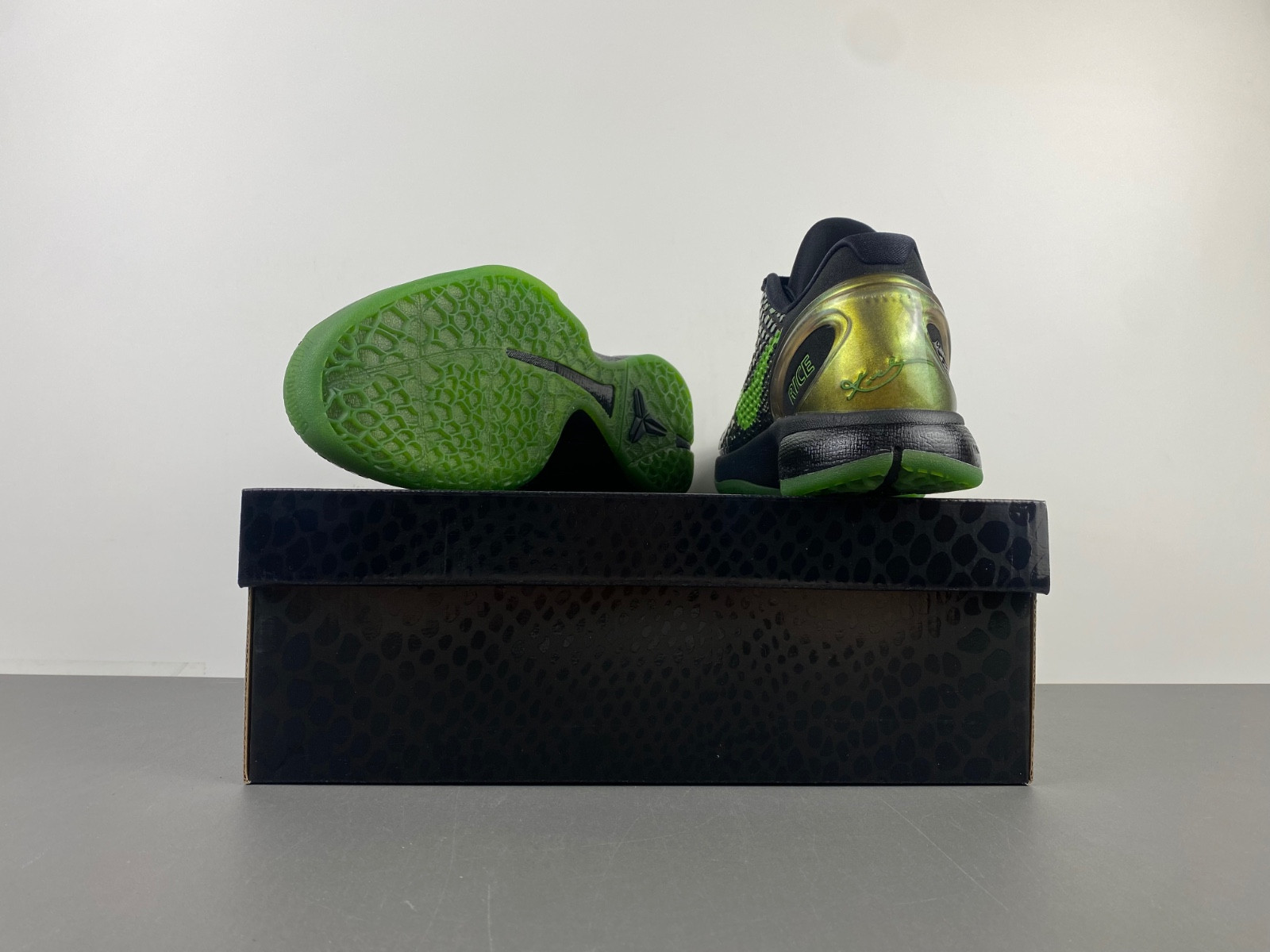 nike zoom kobe 6 Svp*me 