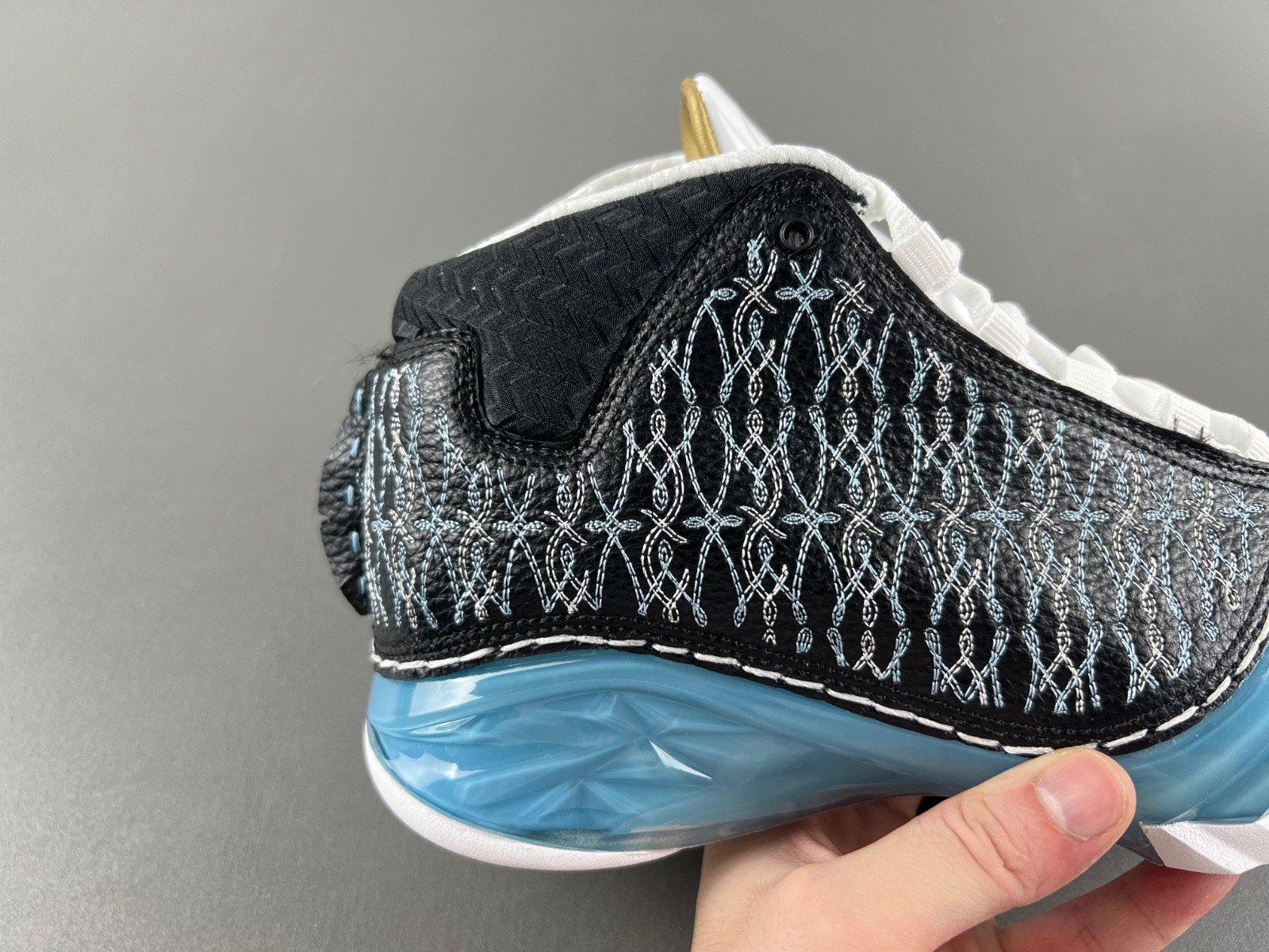 Air Jordan 23 OG 