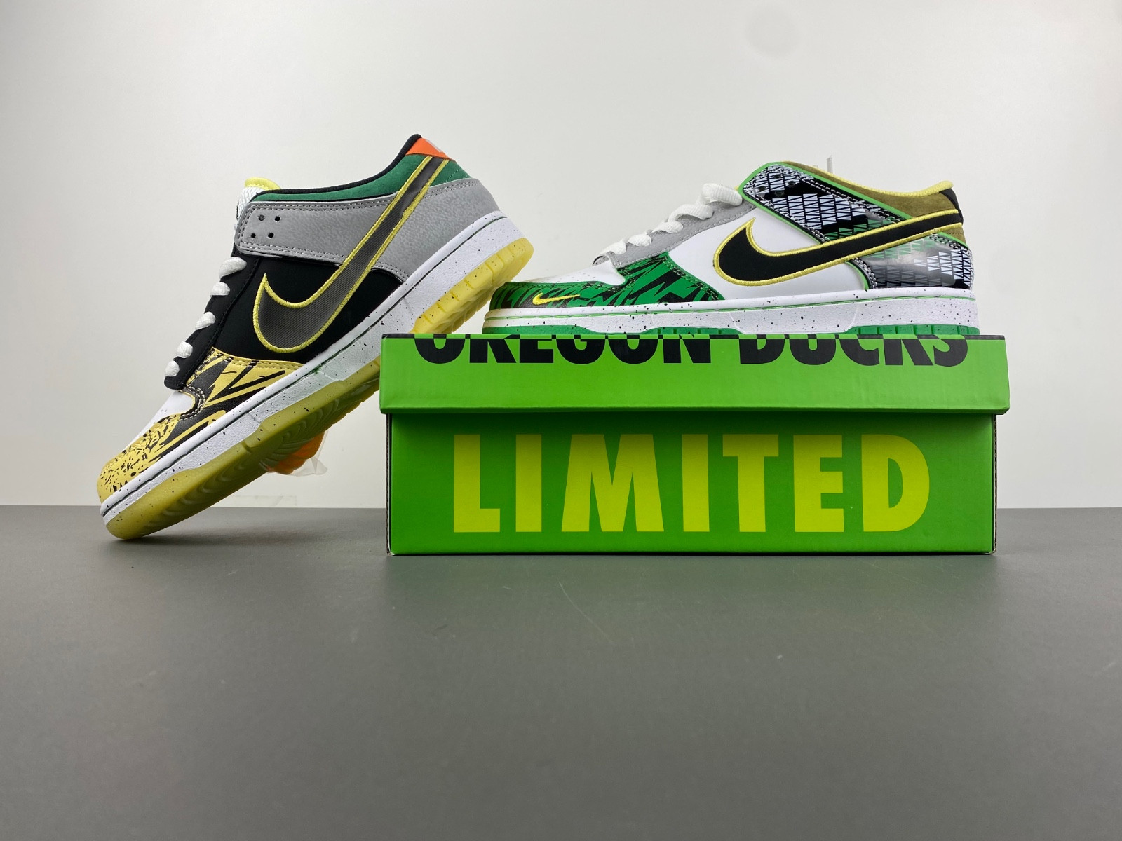 Nike Dunk Low 