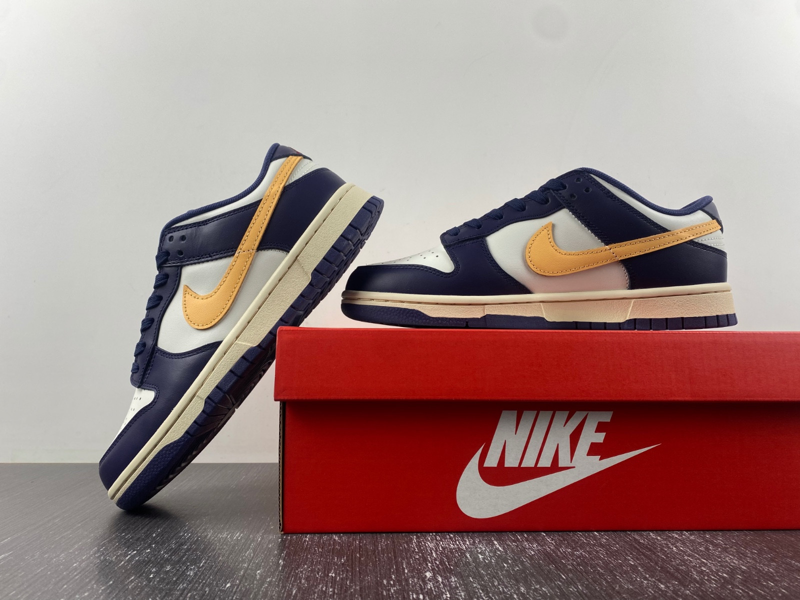nike dunk low "from nike to you" fv8106-181