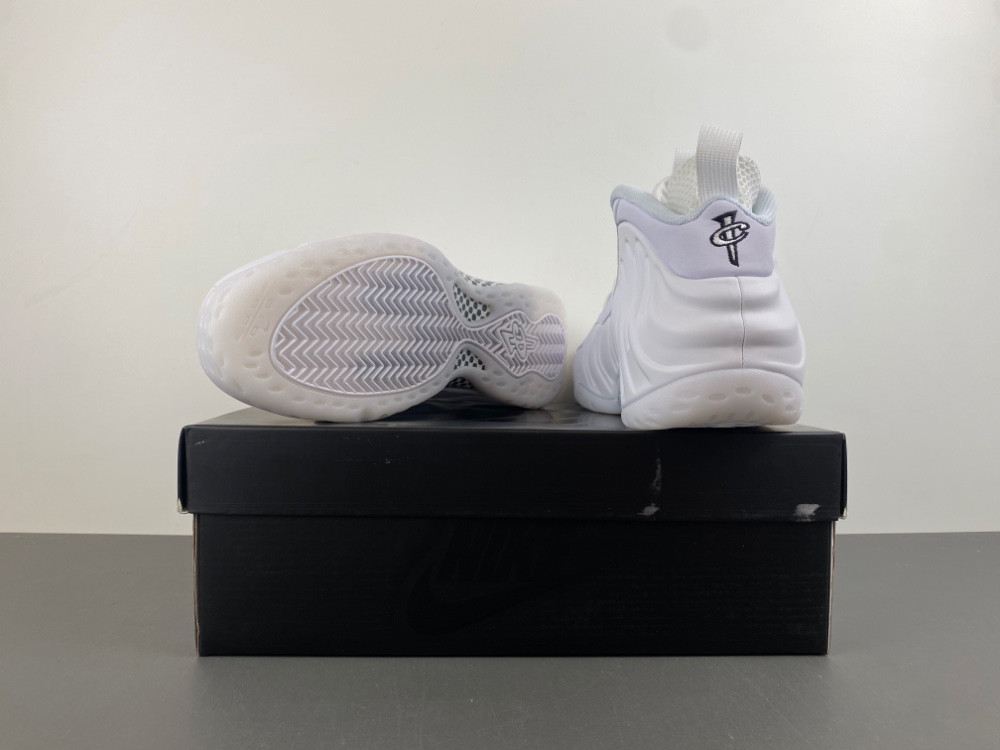 Nike Air Foamposite One "White" HJ5195-100