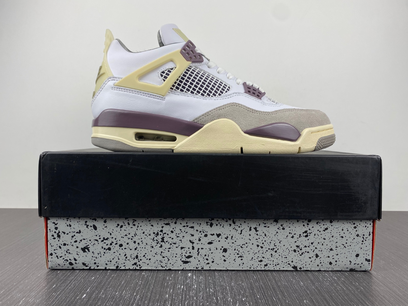 a ma maniere x air jordan 4 
