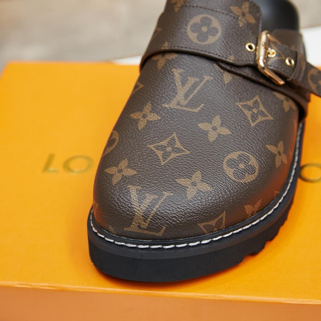 LVT SANDALS