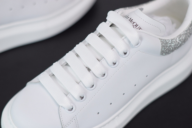 alexer mceen sneakers