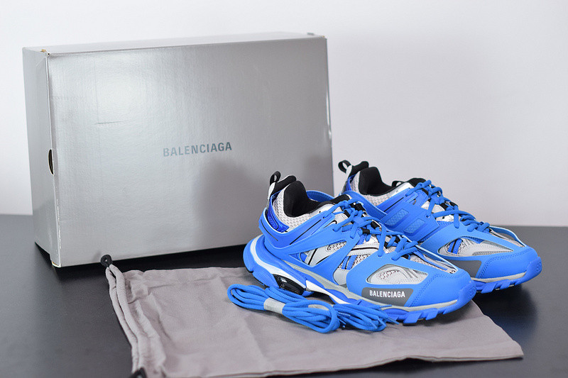 bc track sneaker