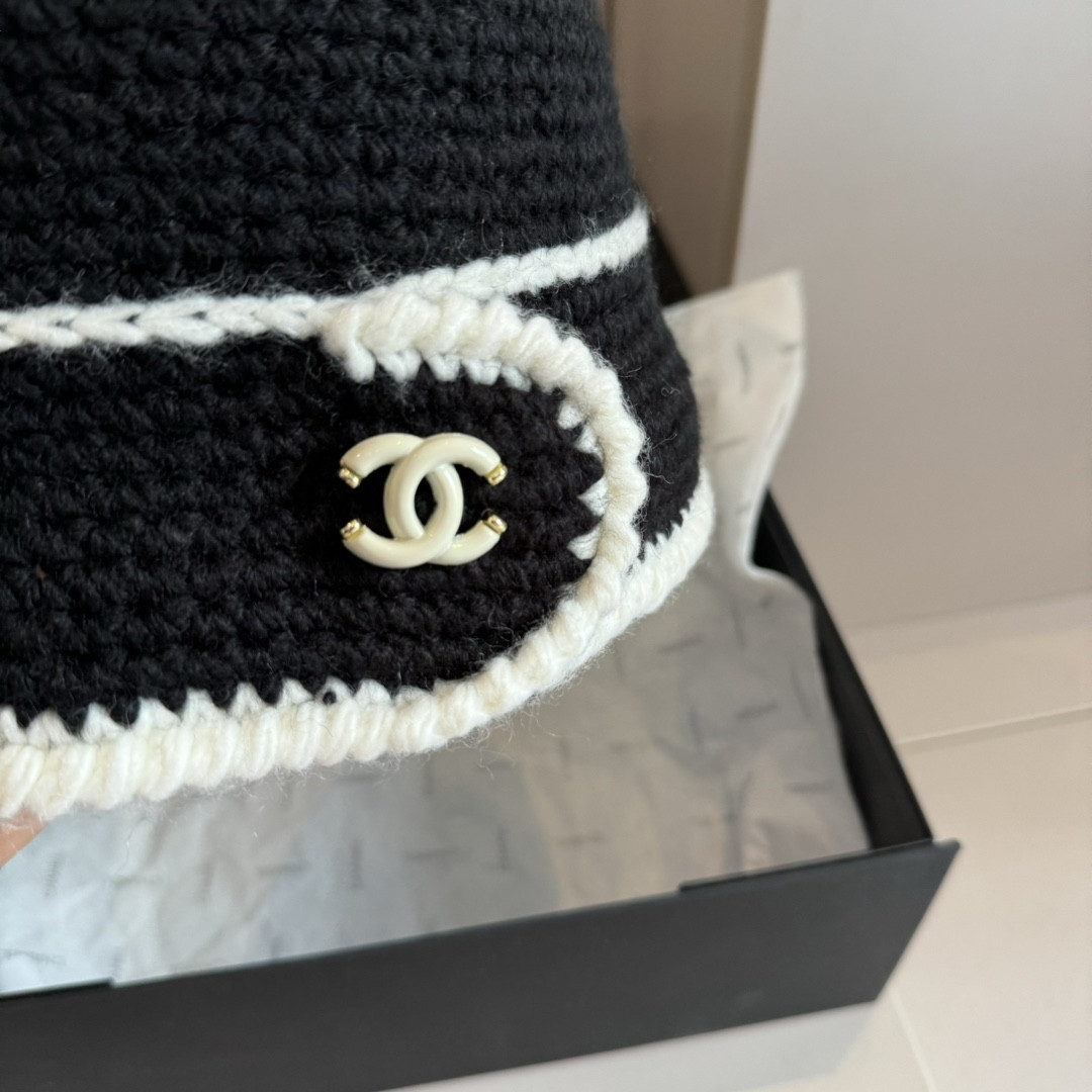 C Hat