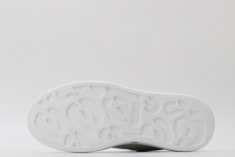 alexer mceen sneakers