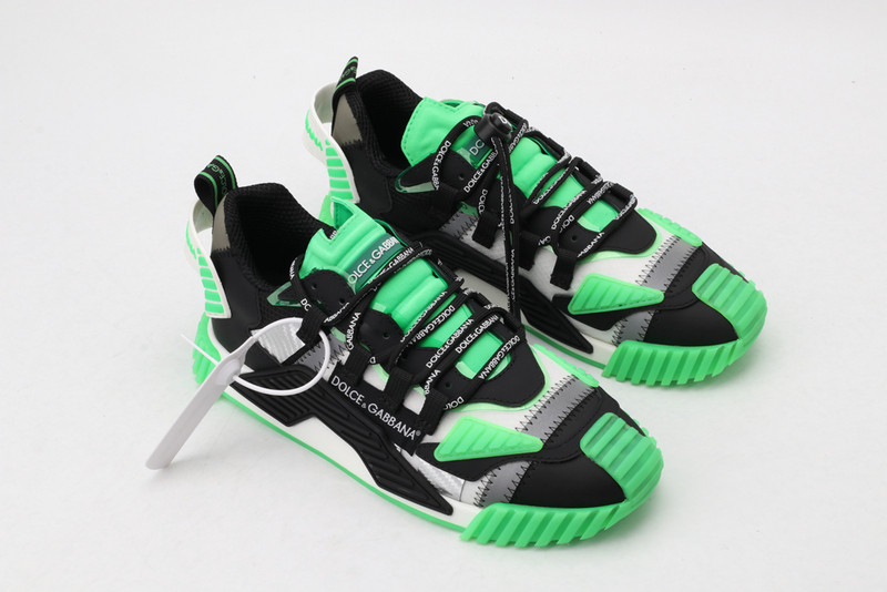 dg sneaker