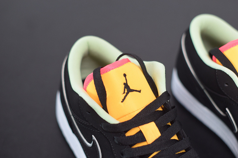 air jordan 1 low black aurora green laser orange ck3022-013