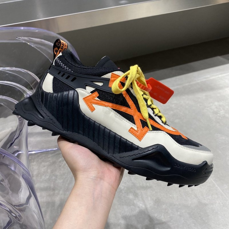 of c/o odsy-1000 sneaker