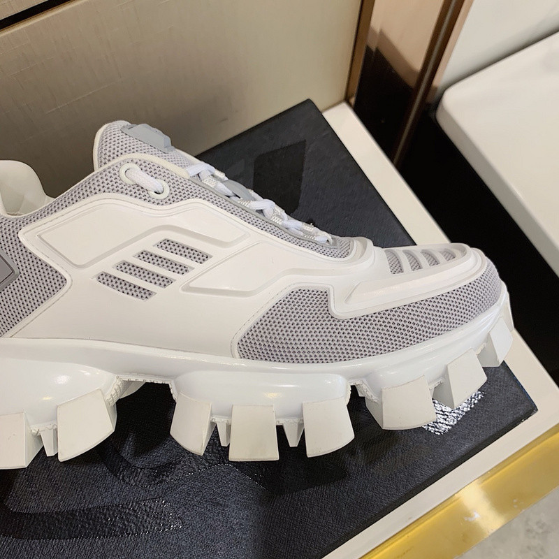 pr sneaker