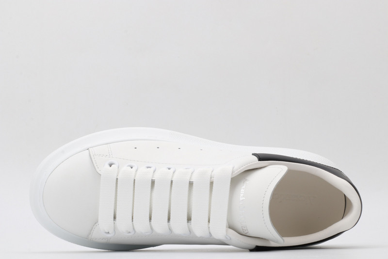 alexer mceen sneakers