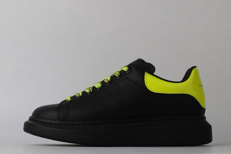 alexer mceen sneakers