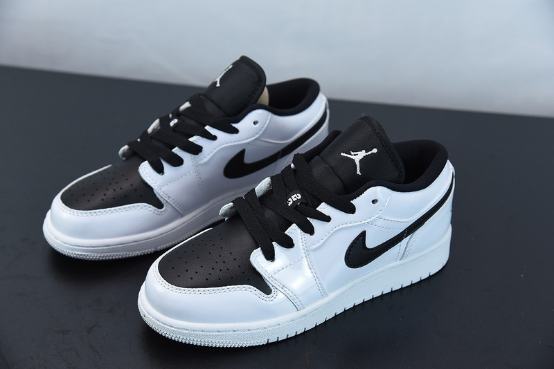 air jordan 1 low white black 553560-103