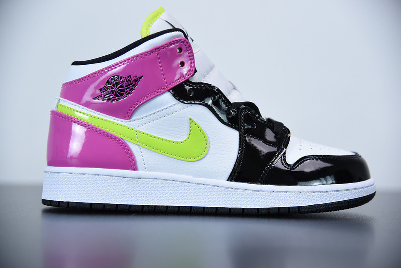 air jordan 1 mid se gs ''cyber active fuchsia'' cz9835-100