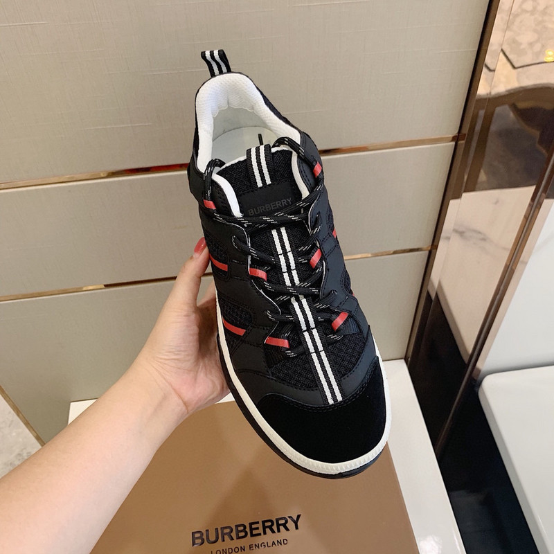 B**rry sneaker