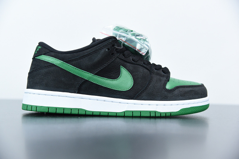 nike sb dunk low pro sb ''black pine" bq6817-005