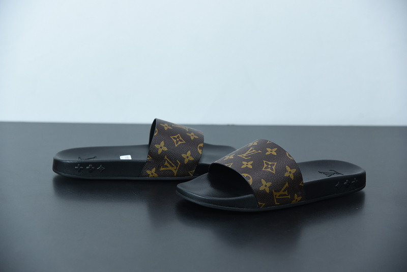 lvt sandals