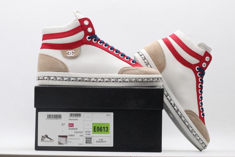 Ch*el sneaker