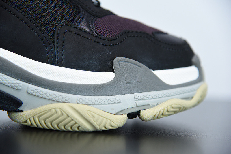 bc triple s trainer black burgundy white 536737 w09oh 1091