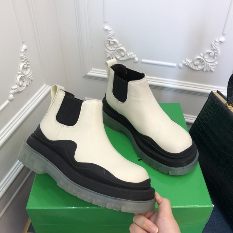 Bo*te*ga ve*ne*ta sneaker