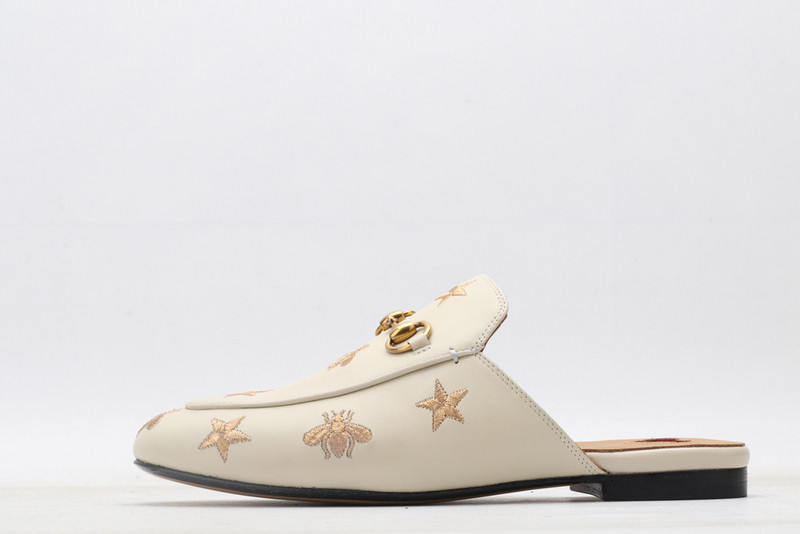 g*u*i sandals