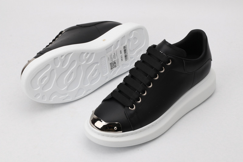 alexer mceen sneakers