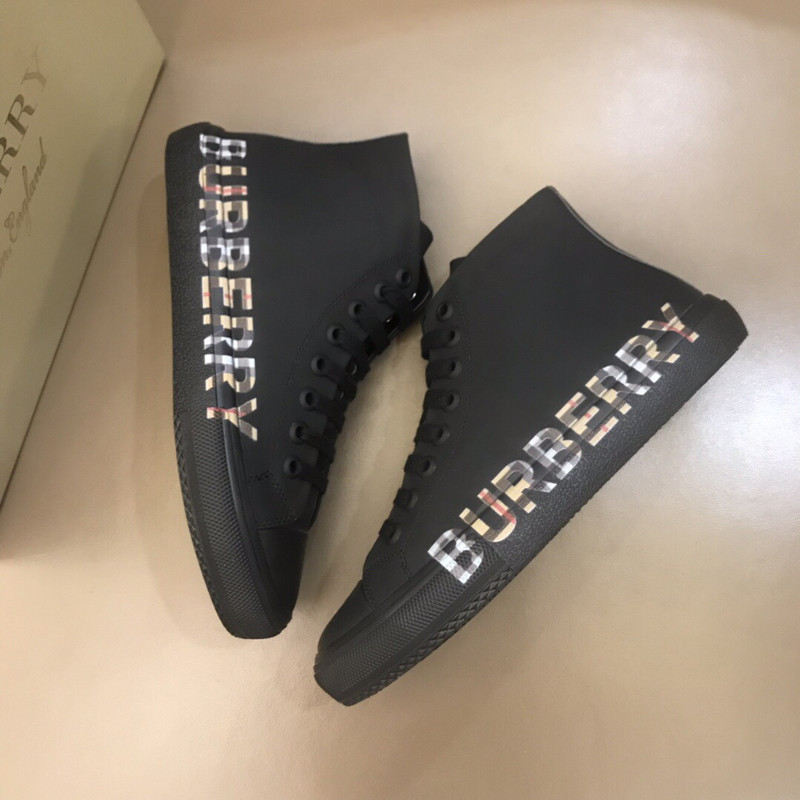 B**rry sneaker