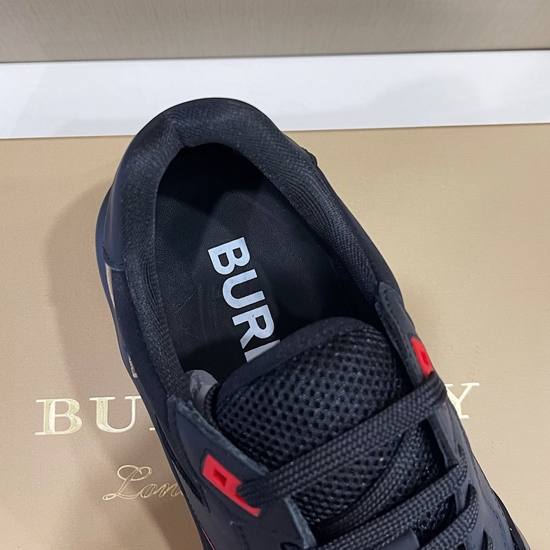 B**rry sneaker