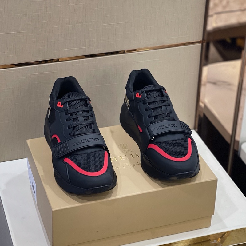 B**rry sneaker