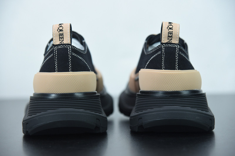 alexer mceen sneakers