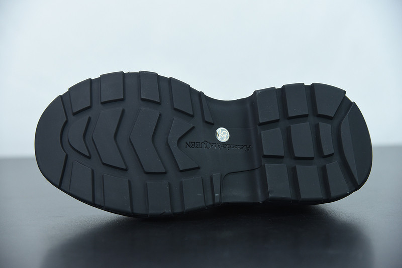 alexer mceen sneakers