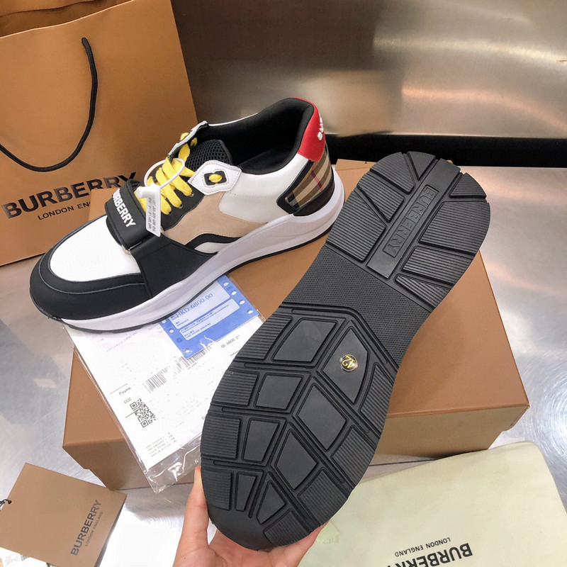 B**rry sneaker