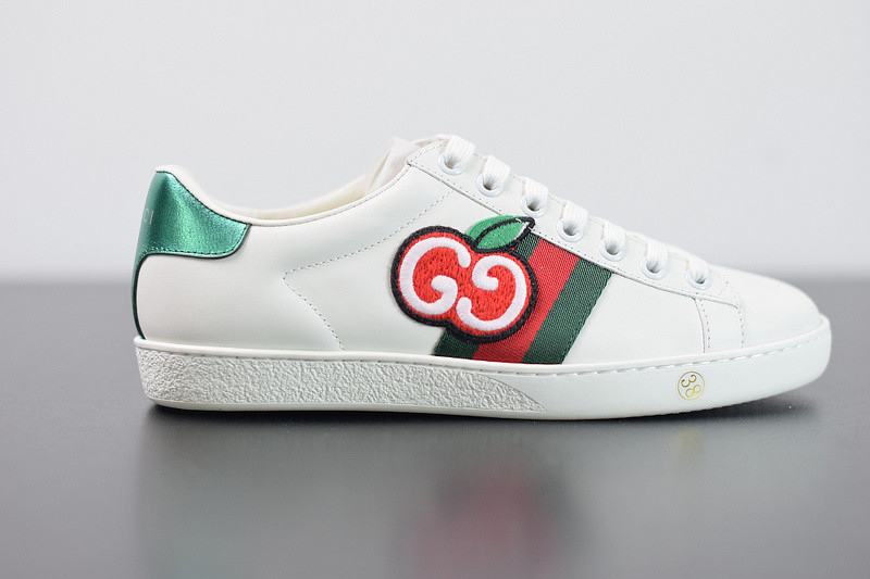 g*u*i ace embroidered low-top sneaker