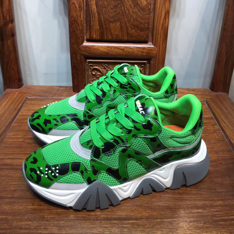 vs chain reaction sneakers