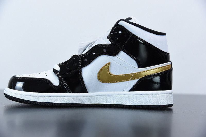 air jordan 1 mid patent 
