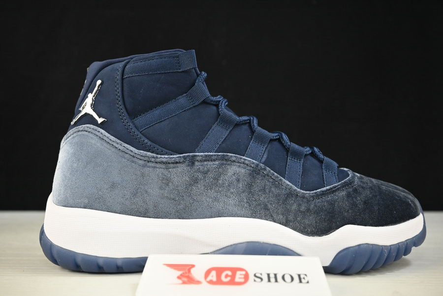 air jordan 11 velvet “midnight navy” ar0715-441