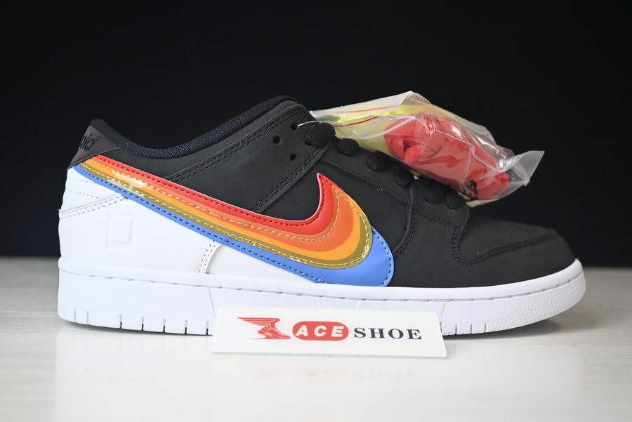 polaroid x nike sb dunk low dh7722-001