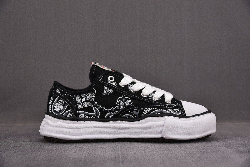 Ma*s*n mihara yasuhiro sneaker