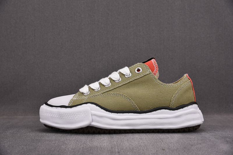Ma*s*n mihara yasuhiro sneaker