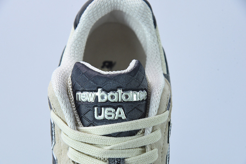 new balance sneaker