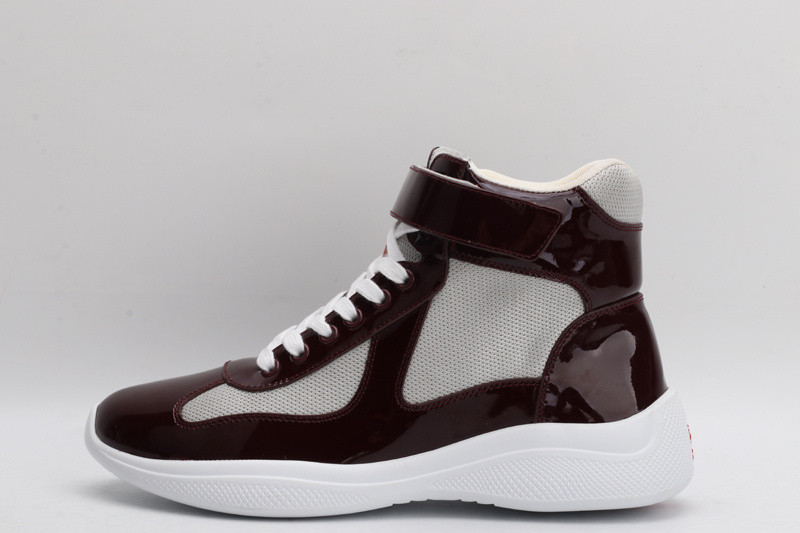 pr sneaker
