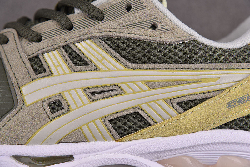 As*ic*s gel kayano 14 