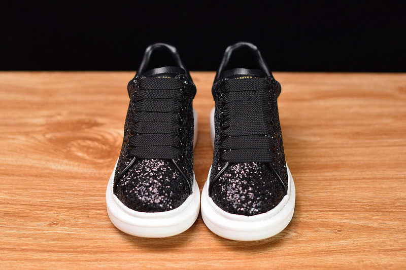 alexer mceen sneakers