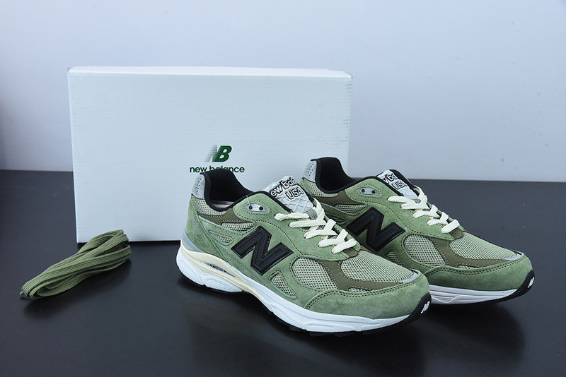new balance sneaker